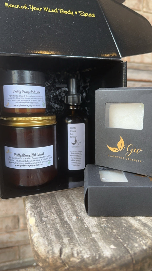 MY LITTLE BLACK BOX YONICARE SET image 0