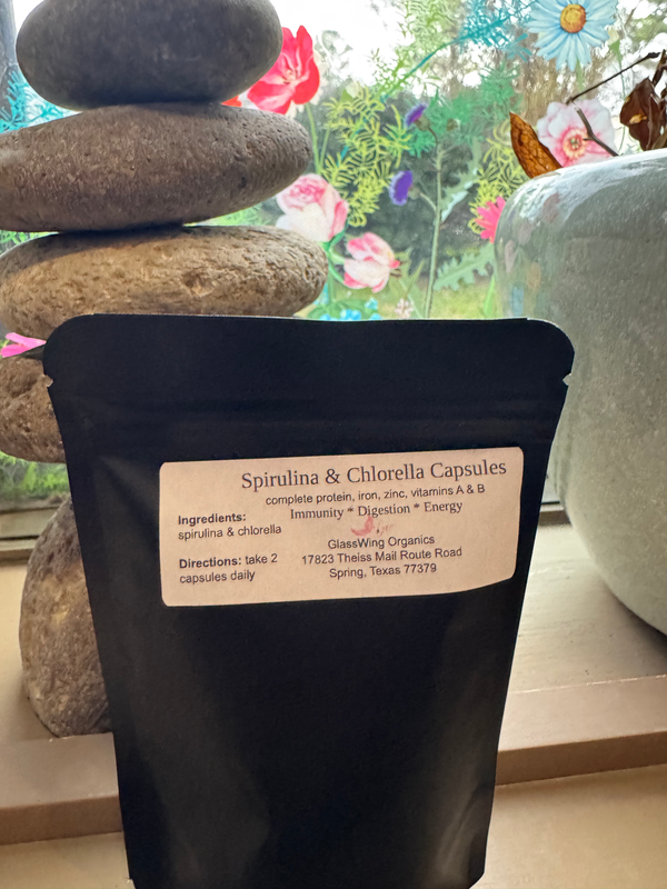 Spirulina & Chlorella Capsules image 0