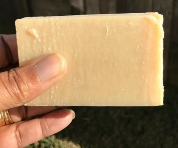 NATURAL SEA MOSS & SEA SALT SOAP BAR image 1